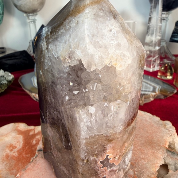 ✨ Agate Druzy Geode Tower — Extra Grade | Sparkly Quartz | Natural Banding ✨ - Picture 8 of 11